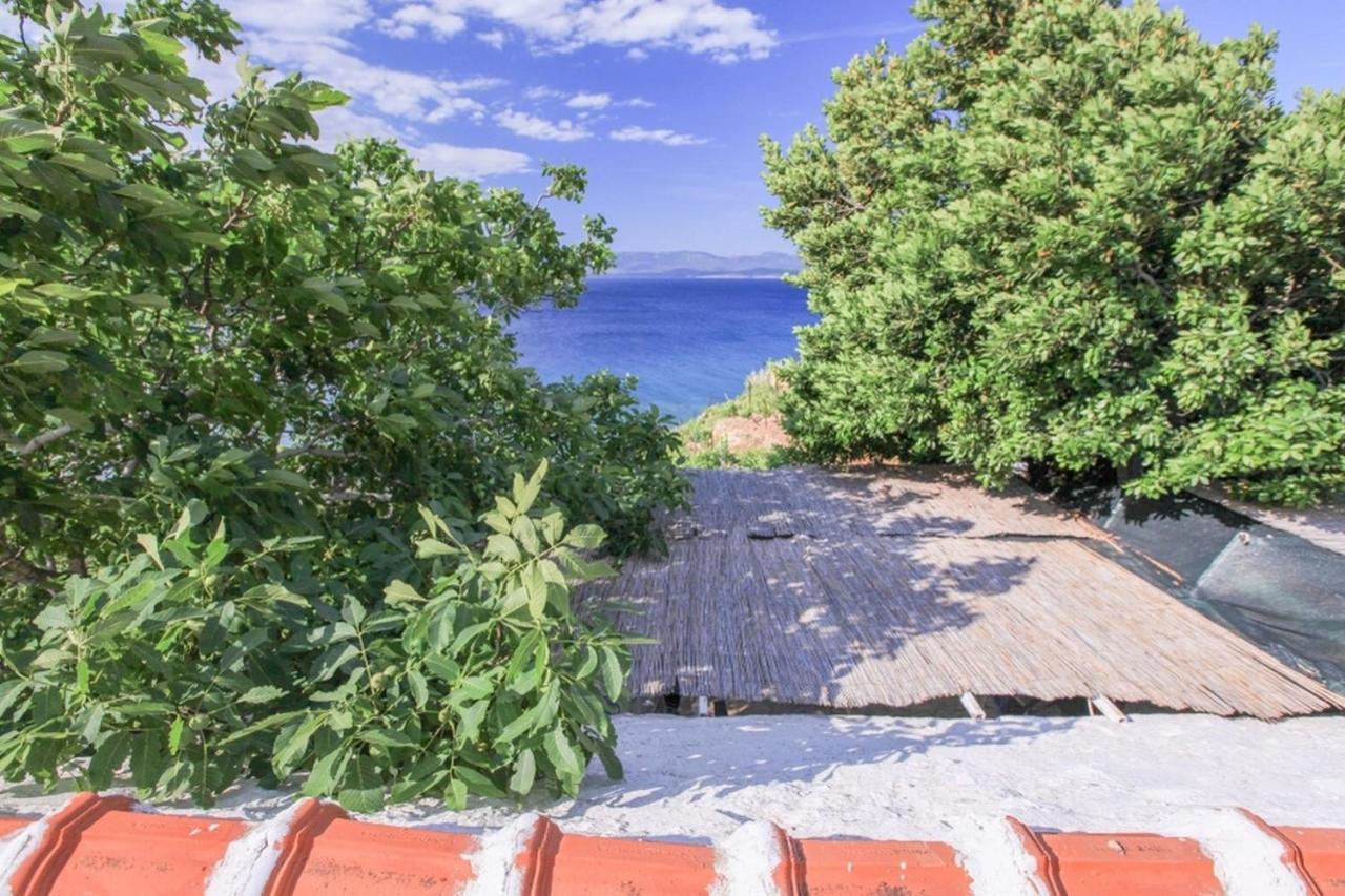 Villa Robinson Capitano Bol Exterior foto